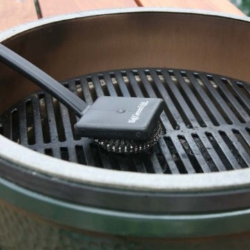 Щетка для чистки решетки грилей Big Green Egg